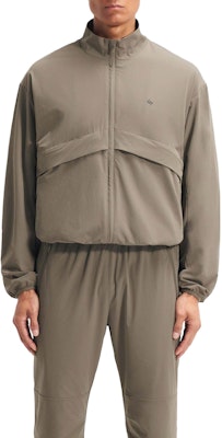 REPRESENT 棕色拉链立领宽松夹克字母印花外套。 247M109-499 Shop REPRESENT 棕色拉链立领宽松夹克字母印花外套。 247M109-499