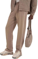 REPRESENT Seluar Kasual Potongan Lurus Mid-Waist Warna Solid M08185-297 Lookbook REPRESENT Seluar Kasual Potongan Lurus Mid-Waist Warna Solid M08185-297