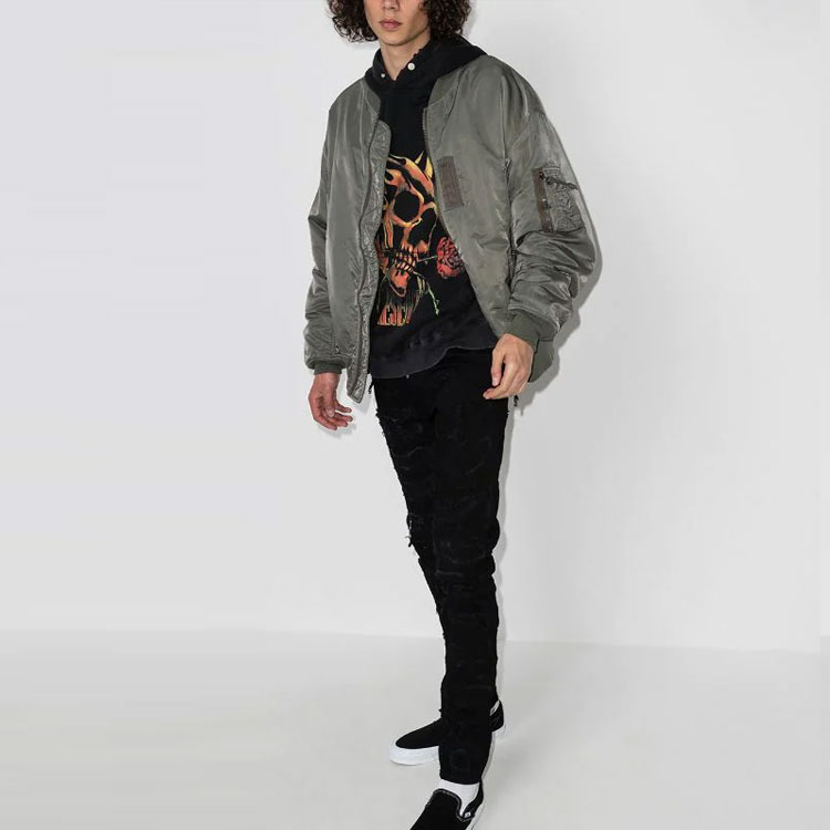 Lookbook REPRESENT FW21 修身款破壞黑色牛仔褲 M07047-01