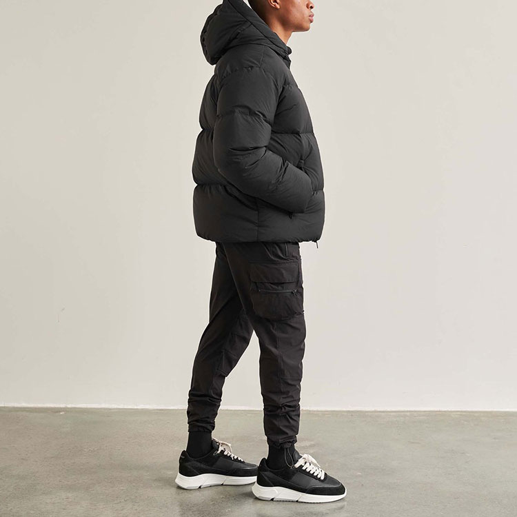 Shop REPRESENT FW21 Matte Hooded Down Jacket Winter Black M01090-01