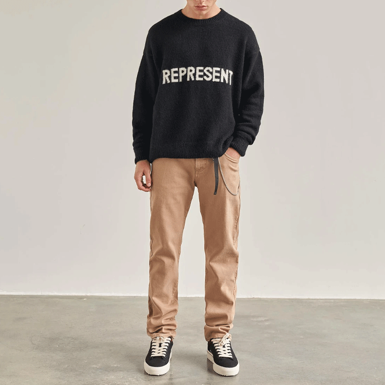 Shop REPRESENT FW21 オーバーサイズ レターロゴ セーター ブラック M02043-01