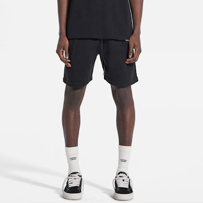 REPRESENT Logo Dual Zipper Pocket Drawstring Casual Shorts Black M09025-01 Shop REPRESENT Logo Dual Zipper Pocket Drawstring Casual Shorts Black M09025-01