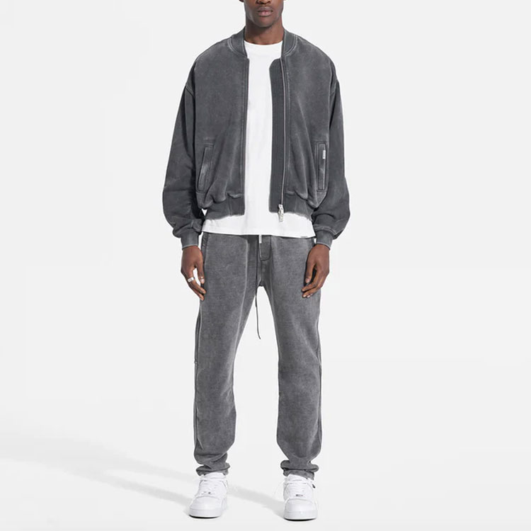 Lookbook Chaqueta Slim Fit con Cremallera Logo REPRESENT y Cuello de Béisbol para Hombre. M04081-20