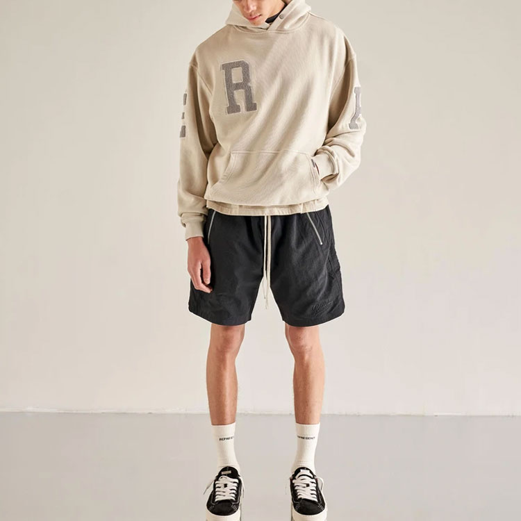 Shop REPRESENT SS21 フロックロゴ パーカー 長袖 オフホワイト. M04118-02