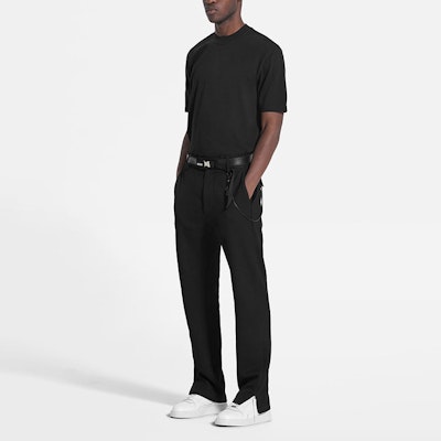 REPRESENT SS22 Seluar Kasual Loose Fit Hitam - Koleksi Musim Luruh. M08159-01 Purchase REPRESENT SS22 Seluar Kasual Loose Fit Hitam - Koleksi Musim Luruh. M08159-01