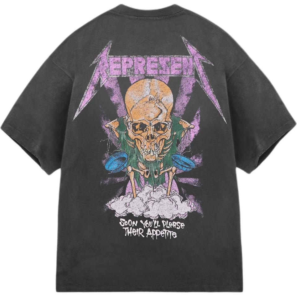 Lookbook REPRESENT x METALLICA Kemeja-T Grafik Hitam Lengan Pendek. MLM4352-230