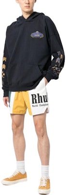 RHUDE 2022秋冬款图案印花男士黑色长袖连帽衫。 RHFW22HO07012610 Lookbook RHUDE 2022秋冬款图案印花男士黑色长袖连帽衫。 RHFW22HO07012610