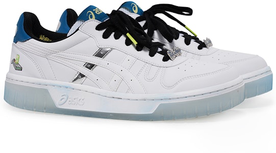 亚瑟士Rick and Morty联名Court-MZ蓝白色球鞋 1203A197-100 Lookbook 亚瑟士Rick and Morty联名Court-MZ蓝白色球鞋 1203A197-100