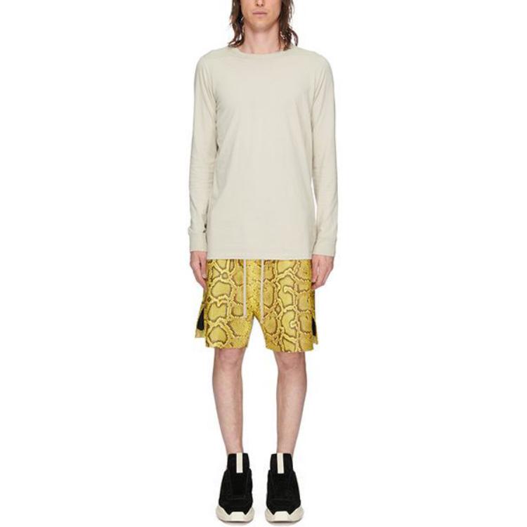 Lookbook 릭 오웬스 루즈핏 롱슬리브 크루넥 티셔츠 펄 화이트 RU01C4266JA08