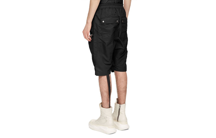 Lookbook Rick Owens DRKSHDW Seluar Pendek Hitam Longgar dengan Tali Serut DU02C5384BR-09
