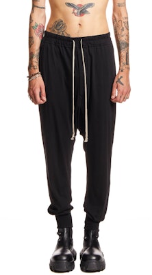 Rick Owens DRKSHDW Celana Sweatpants Hitam Klasik Pria DU20F1394RN-09 Shop Rick Owens DRKSHDW Celana Sweatpants Hitam Klasik Pria DU20F1394RN-09