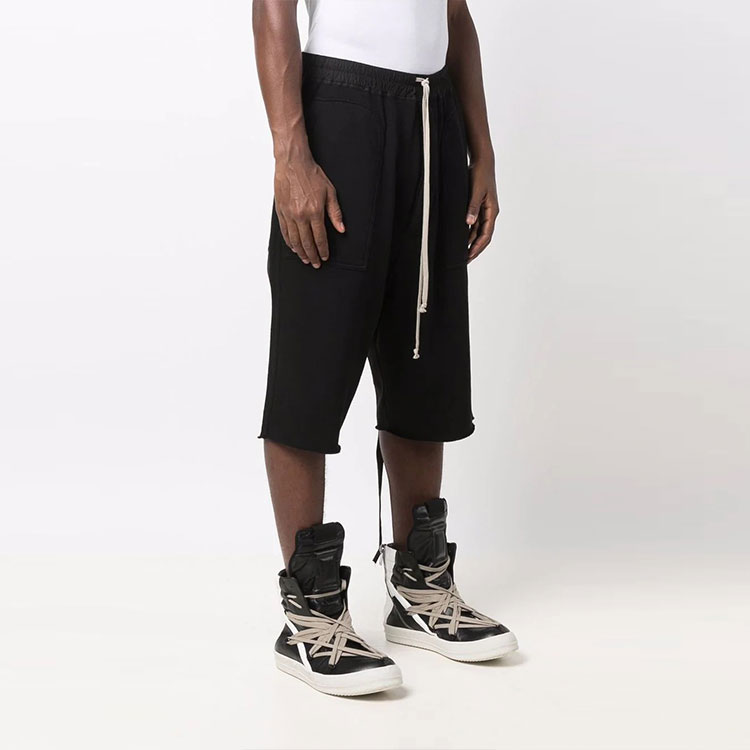 Purchase Rick Owens DRKSHDW FW21 Celana Pendek Santai Hitam Drop Crotch. DU02A3368F-09