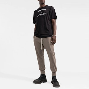 Rick Owens DRKSHDW FW21 棕色抽绳休闲裤 DU02A3395RIG-34 Lookbook Rick Owens DRKSHDW FW21 棕色抽绳休闲裤 DU02A3395RIG-34