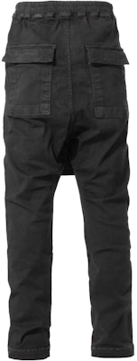 Rick Owens DRKSHDW FW22 Celana Denim Hitam Motif Graffiti Pilihan. DU02B4370SBBEP7-908 Lookbook Rick Owens DRKSHDW FW22 Celana Denim Hitam Motif Graffiti Pilihan. DU02B4370SBBEP7-908