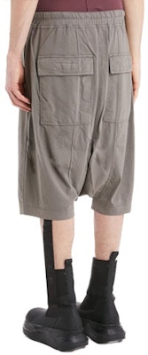 Rick Owens DRKSHDW SS21 菲列根灰色低裆及膝休闲短裤男款 DU21S2380RN-34 Lookbook Rick Owens DRKSHDW SS21 菲列根灰色低裆及膝休闲短裤男款 DU21S2380RN-34