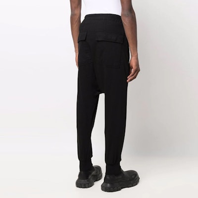 Rick Owens DRKSHDW SS22 Celana Jogger Hitam dengan Tali Serut. DU01B7395RNEP309-61 Purchase Rick Owens DRKSHDW SS22 Celana Jogger Hitam dengan Tali Serut. DU01B7395RNEP309-61