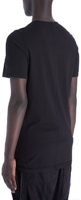 Kaos Hitam Rick Owens DRKSHDW SS22 Graphic Print Crewneck. DU01B7250-RNEP5-0911 Lookbook Kaos Hitam Rick Owens DRKSHDW SS22 Graphic Print Crewneck. DU01B7250-RNEP5-0911