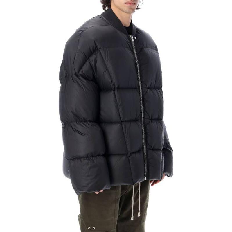 Sizing Rick Owens FW22 Black Wool Down Jacket with Rivet Details-Unisex Couple Style. RU02B2788NZD3-09