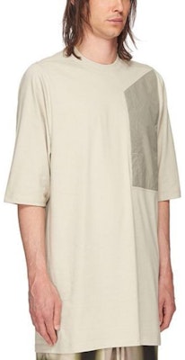 릭 오웬스 SS23 패치 크루넥 티셔츠 펄 화이트. RU01C4270JARG08 Shop 릭 오웬스 SS23 패치 크루넥 티셔츠 펄 화이트. RU01C4270JARG08