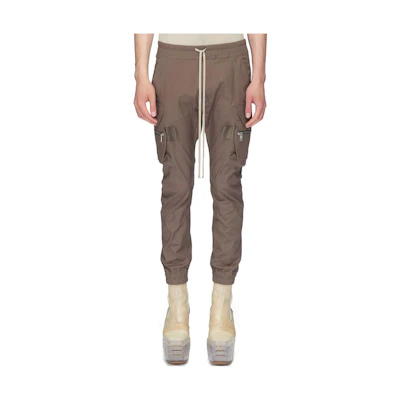 Rick Owens SS23 Solid Zip Pocket Knit Joggers - Taupe Beige. RU01C4396TE-34