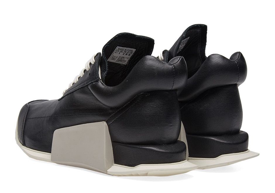 Lookbook Rick Owens x adidas Level Runner Boost 'Hitam' S81141