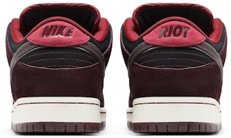 RIOT Skateshop x Nike Dunk Low SB 'Mahogany Dark Beetroot' Skates FZ1289-200 Details for RIOT Skateshop x Nike Dunk Low SB 'Mahogany Dark Beetroot' Skates FZ1289-200