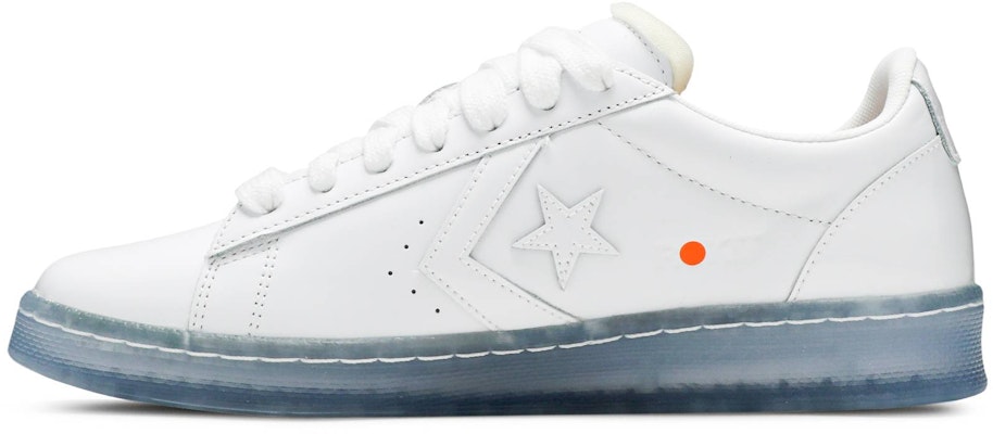 ROKIT x Converse Pro Leather Low '橘色流行' 169217C Lookbook ROKIT x Converse Pro Leather Low '橘色流行' 169217C