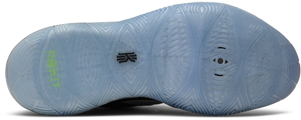 Nike Kyrie 5 Rokit “歡迎回家” 全明星 限量版 真戰籃球鞋 黑灰 倒鉤 Shop Nike Kyrie 5 Rokit “歡迎回家” 全明星 限量版 真戰籃球鞋 黑灰 倒鉤