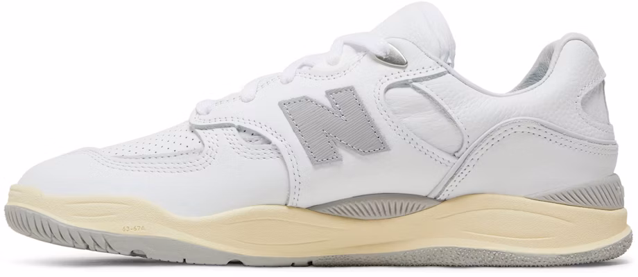 Rone x Tiago Lemos x New Balance Numeric 1010 'Sophisticated Skateboarding' NM1010RO Lookbook Rone x Tiago Lemos x New Balance Numeric 1010 'Sophisticated Skateboarding' NM1010RO
