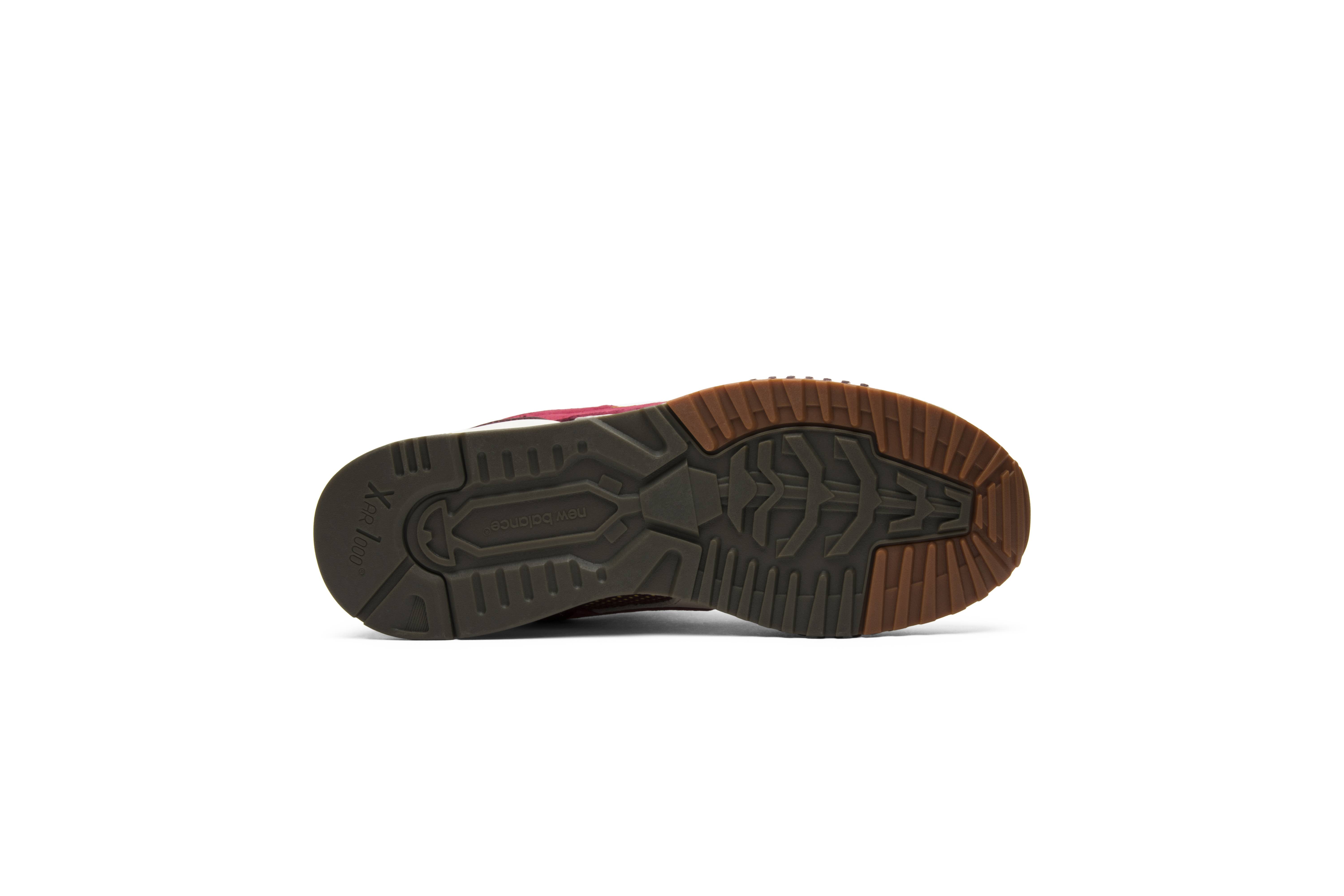 Shop Kith NYC x New Balance 530系列 "中央公園" 紅色