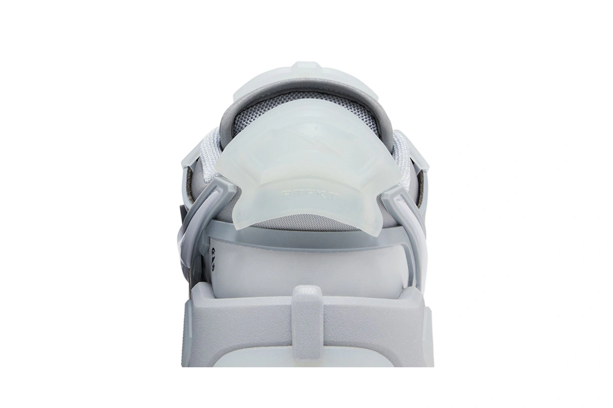 RTFKT x Nike Dunk Genesis 'Ghost'