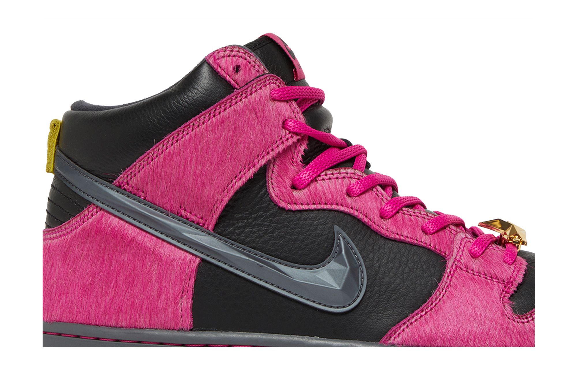 Lookbook Run The Jewels x Nike SB Dunk High 'Active Pink' DX4356-600