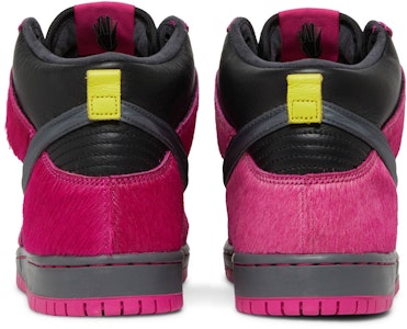 Run The Jewels x Nike SB Dunk High 'Rosa Activo' DX4356-600 Details for Run The Jewels x Nike SB Dunk High 'Rosa Activo' DX4356-600