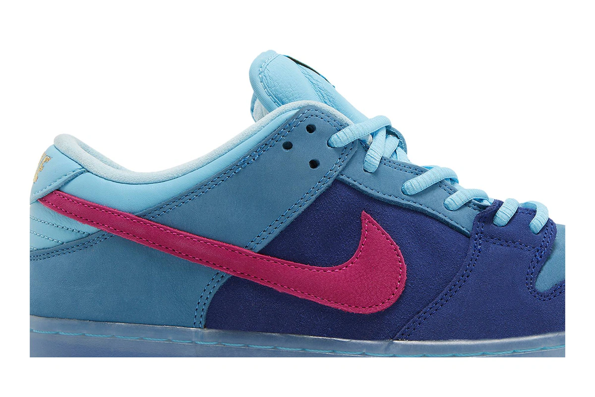 Run The Jewels x Nike SB Dunk Low '4/20'