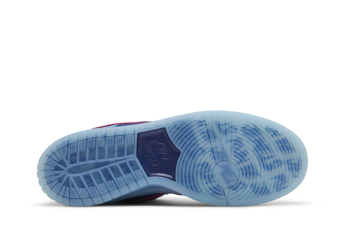 Run The Jewels x Nike SB Dunk Low '4/20'