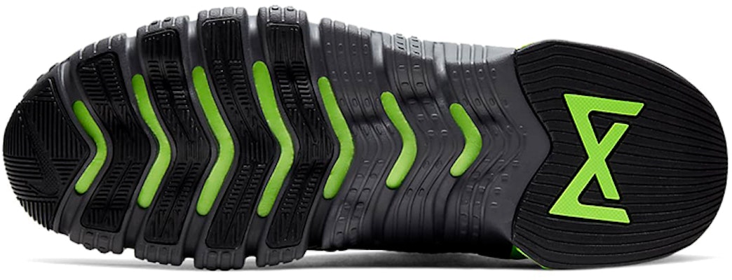 Russell Wilson x Nike Free Metcon 3 'Black Venom' CZ6722-003 Details for Russell Wilson x Nike Free Metcon 3 'Black Venom' CZ6722-003