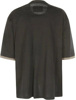 サカイ ソリッドカラー クルーネック Tシャツ ヴィンテージスタイル 2403376M-234 Lookbook サカイ ソリッドカラー クルーネック Tシャツ ヴィンテージスタイル 2403376M-234