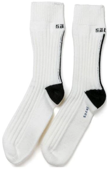 sacai-back-line-rib-socks-white-mid-calf-embroidered-tube-socks-23-0603-s-151
