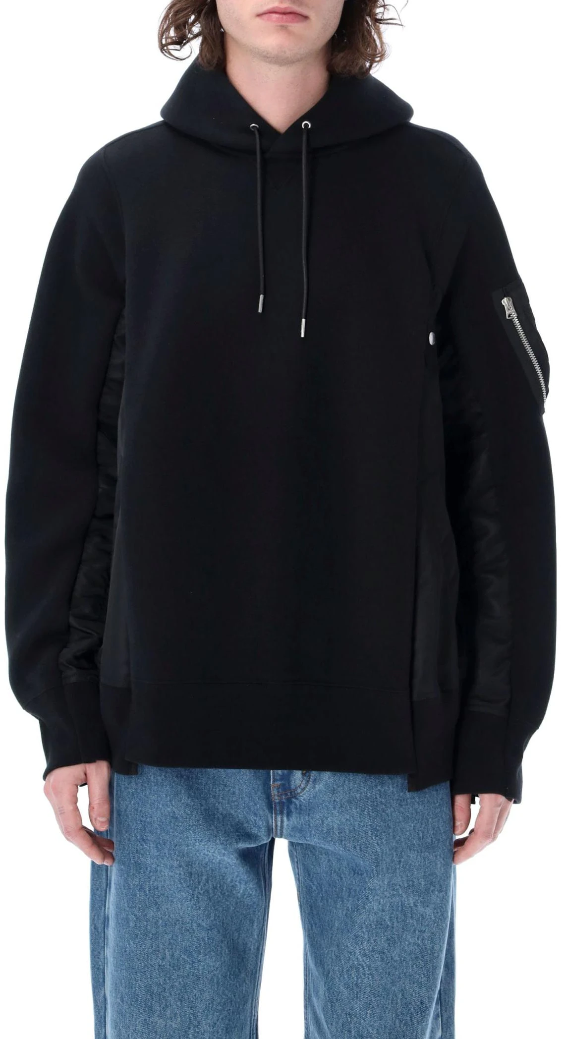 sacai-plain-black-pullover-hoodie-scm-057-f002