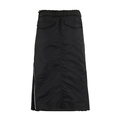Sacai SS23 Solid Color Pleated Mid-Length Skirt with Side Zipper Black. SCW073-001