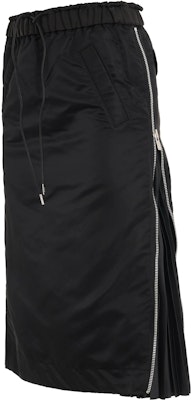 サカイ SS23 無地プリーツスカート サイドジッパー付き ミディ丈 ブラック。 SCW073-001 Purchase サカイ SS23 無地プリーツスカート サイドジッパー付き ミディ丈 ブラック。 SCW073-001