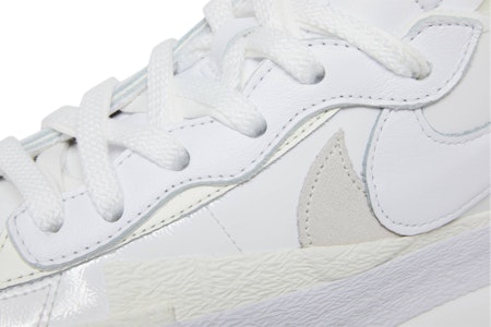 sacai x Nike Blazer Low 'Putih Abu-abu' DM6443-100 2