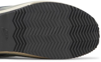 사카이 x 나이키 코르테즈 4.0 '그레이' DQ0581-001 Purchase 사카이 x 나이키 코르테즈 4.0 '그레이' DQ0581-001