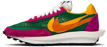 sacai x Nike LDWaffle 'Hijau Pinus' BV0073-301 Lookbook sacai x Nike LDWaffle 'Hijau Pinus' BV0073-301