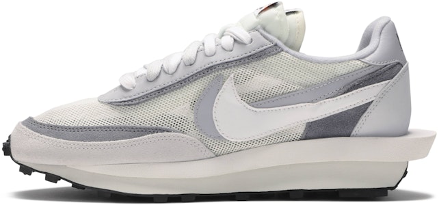 sacai x Nike LDWaffle 'Summit White' Putih BV0073-100 Lookbook sacai x Nike LDWaffle 'Summit White' Putih BV0073-100