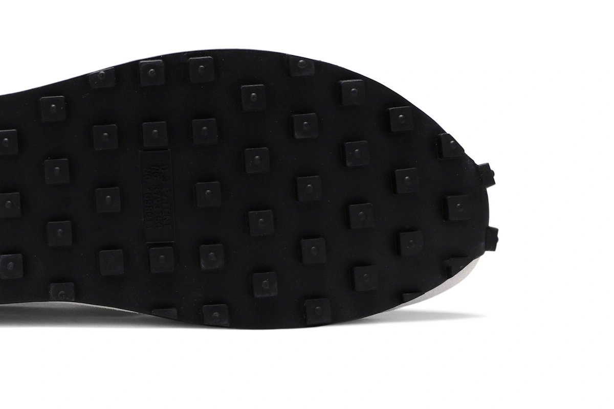 sacai x Nike LDWaffle 'Summit White' BV0073-100