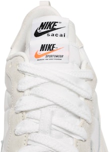 sacai x Nike VaporWaffle 'Sail Gum' zapatillas deportivas DD1875-100 1