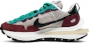 Lookbook sacai x Nike VaporWaffle SP 'Villain Red' Lelaki DD3035-200