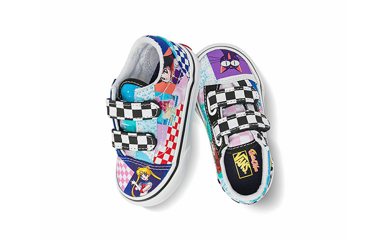 Shop 美少女战士 x Vans Old Skool V '美丽守护者' VN0005W2448