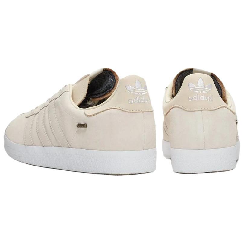 Lookbook 圣阿尔弗雷德 x 阿迪达斯 Gazelle Gore-Tex '白粉' BB0894